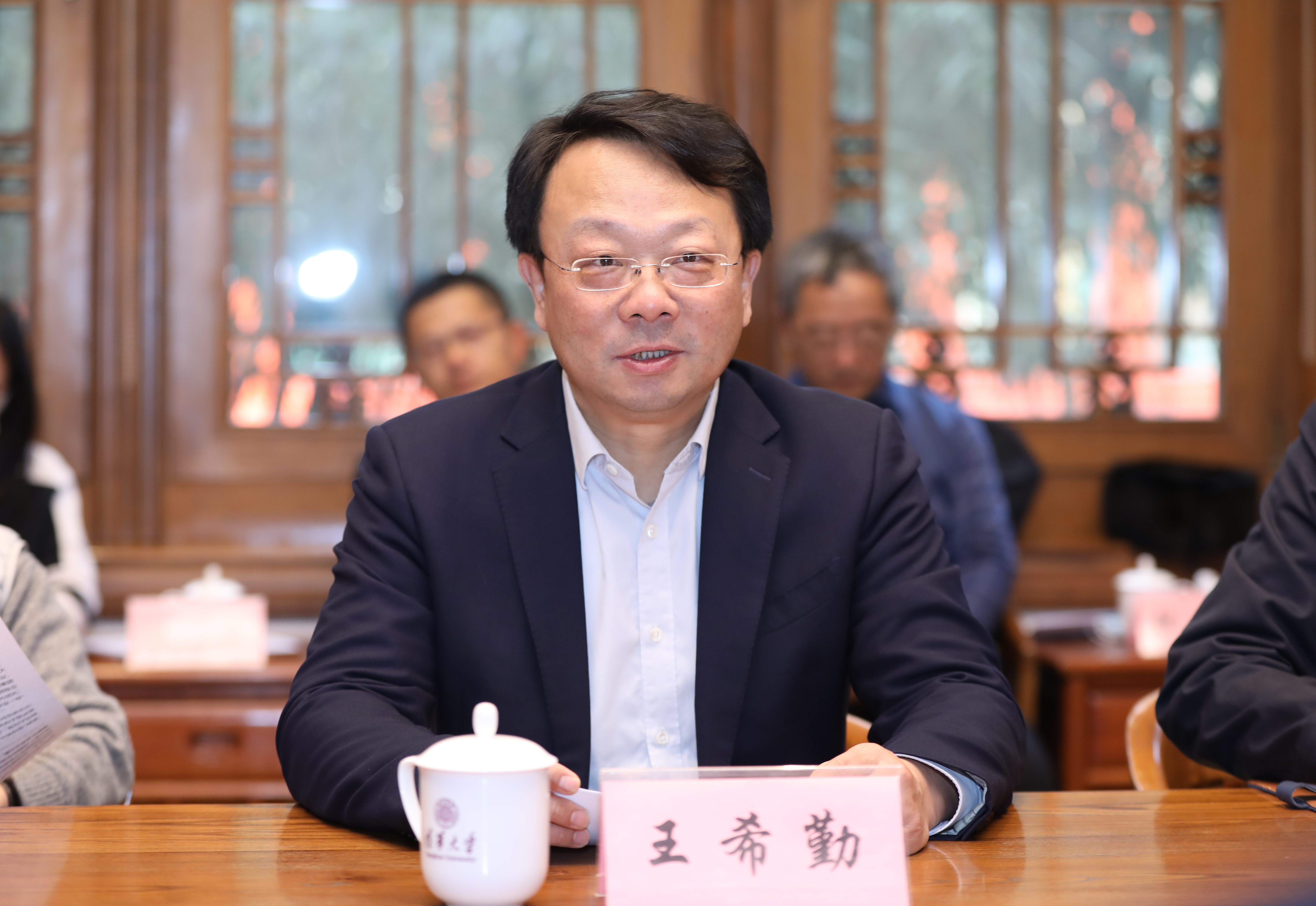 20230210-鞍钢集团有限公司调研0033990威尼斯-张玉光-王校长 (3).JPG