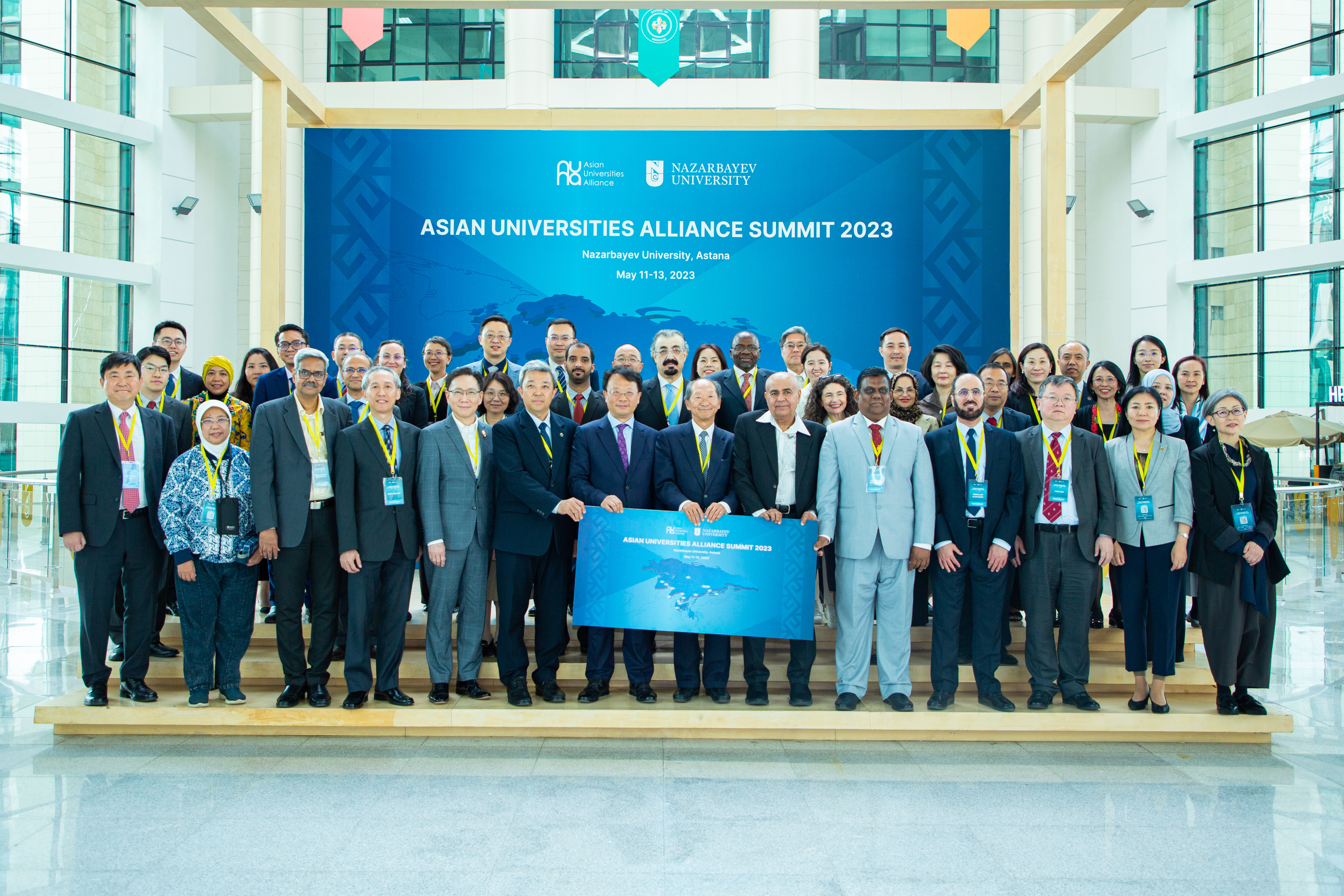20230511-AUA年会-纳扎尔巴耶夫大学-年会全体代表合影.jpg